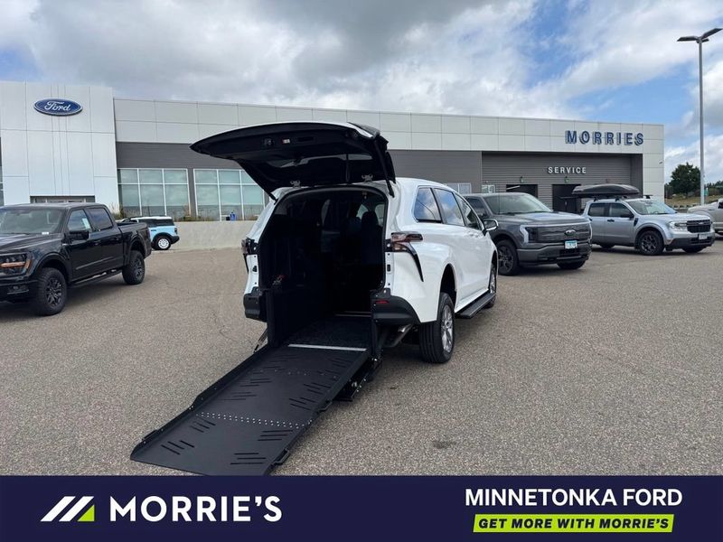 Used 2026 Toyota Sienna